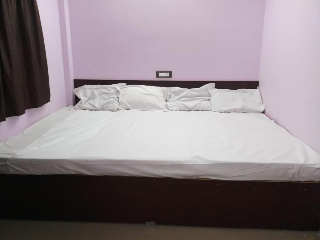 Hotel Sri Kousthubham Residency Tirupati Exteriér fotografie